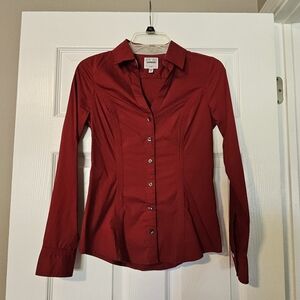 Fitted Button Up Maroon Top